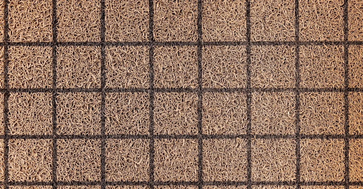 Detalhe de um capacho de entrada personalizado premium, exibindo textura, design elegante e durabilidade.