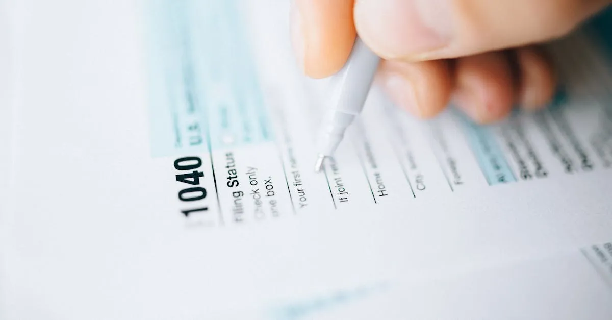 Mão tentando alcançar certificado de stock options Brasil em um labirinto de impostos, simbolizando a complexidade tributária e desafios legais.