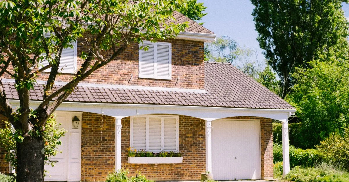 Imóvel próprio utilizado como garantia no home equity para aposentados.